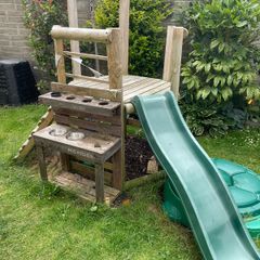 Play  house