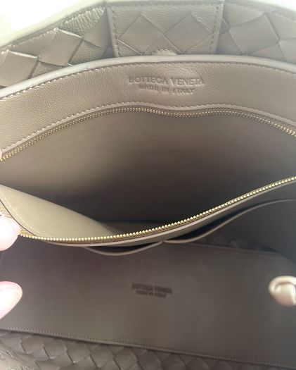 ladies genuine leather handbag