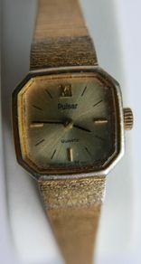 Pulsar Quartz Classic Women's Gold Tone Watch 19mm Y481-5130 New Batt