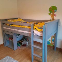 Mid sleeper bed