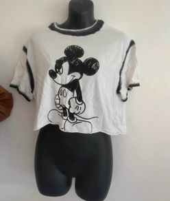 Disney crop top size medium