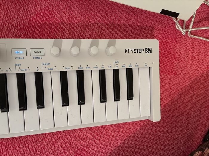 Arturia KeyStep 37 Mk2