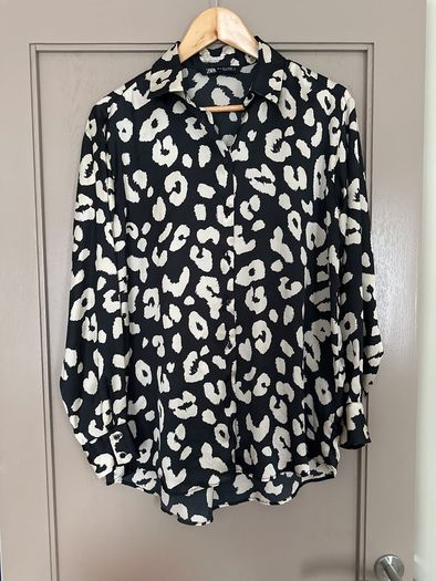 Zara silky black-nude print shirt (S)