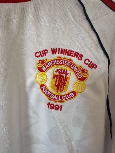 Man Utd retro jersey