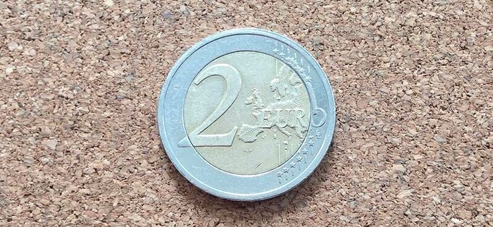 2 euro coin