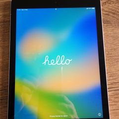 Ipad 5th Gen A1823 - 32GB version