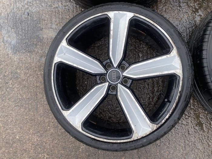 2016 Audi R20 Alloys With Tyres