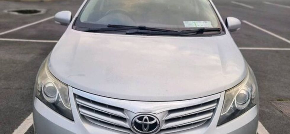 Toyota Avensis 2012