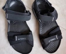 Sandals men Adidas. New.   Size 11