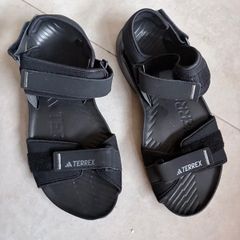 Sandals men Adidas. New.   Size 11