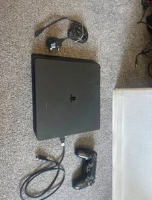 PlayStation 4 Slim 1TB Black with warranty