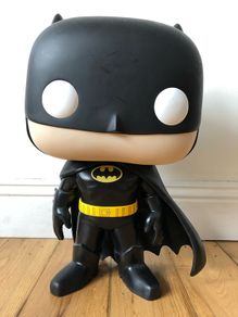 Funko DC: Batman Super Sized Pop! (18 Inch)
