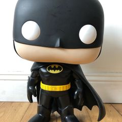 Funko DC: Batman Super Sized Pop! (18 Inch)