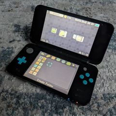 Nintendo 2DS XL