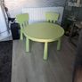 Kids table and chairs Image 2