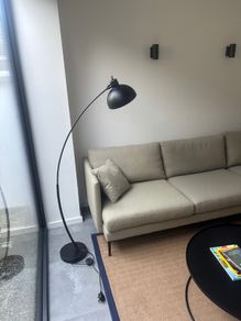Floor lamp