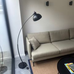 Floor lamp
