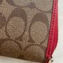 Coach purse Image 3