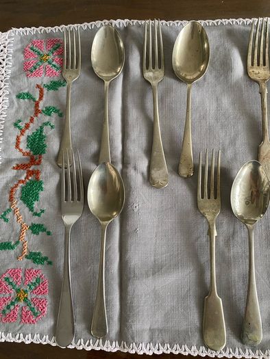Cutlery - forks & spoons vintage