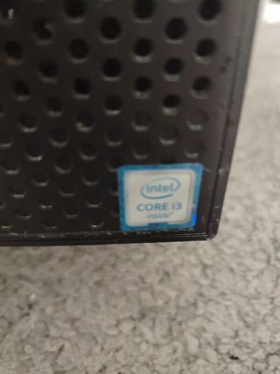 Fujitsu i3 6th gen computer