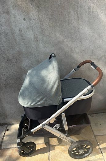 UPPAbaby Vista Complete Bundle Emmett Green