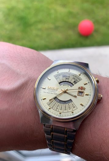 Orient multi-year calendar automatic