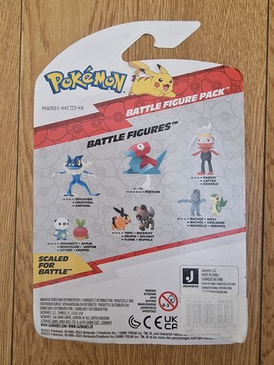 Pokemon Battle Figure 2 Pack  Tepig and Rockruff