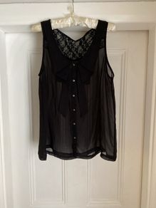 Black Lacey bow too