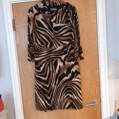 Libra Dress. S.16.  B.N.W.T  (No Paper Tag).