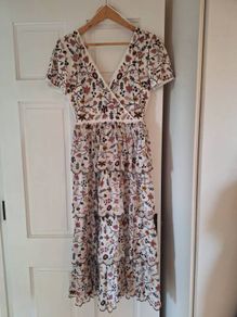 Folkster "Ada" floral ivory midi dress