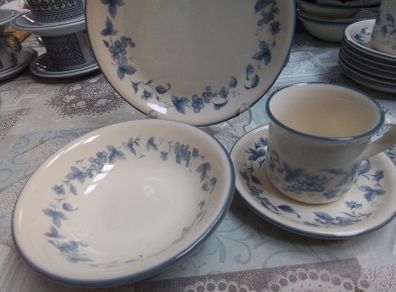 Four Piece Breakfast Set Bilton's