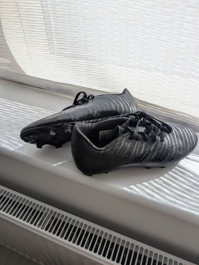 Trainer Shoes UK 3