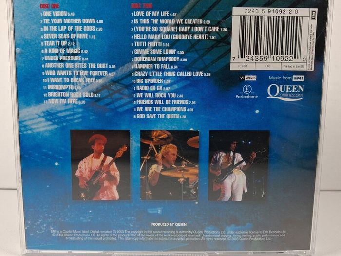 Queen Live At Wembley 2 cd set