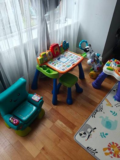 Fisher-Price smart chair