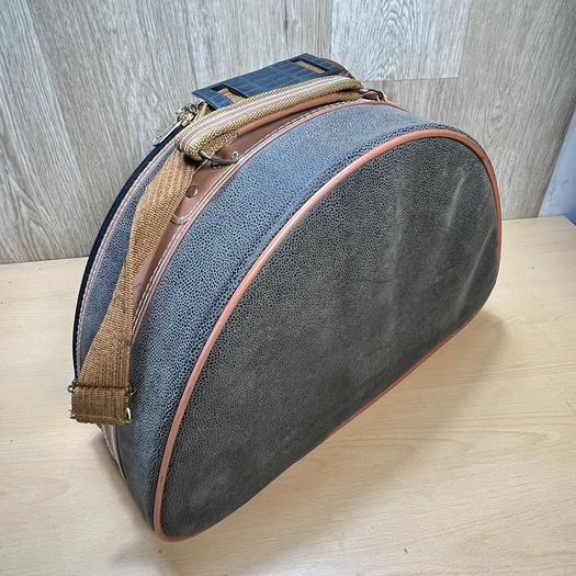 Aston Vintage Semi-Circle Case Travel Bag - Domed Retro