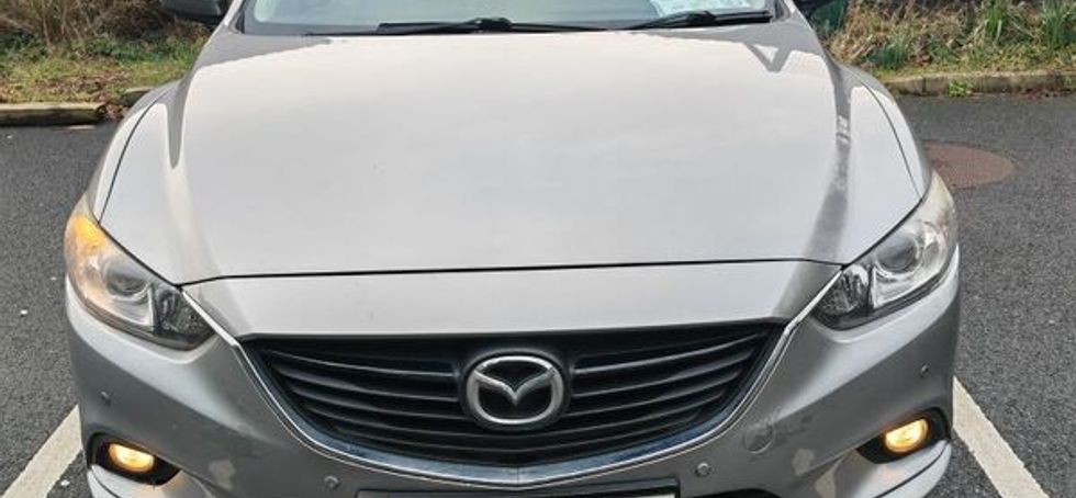142 Mazda6 D 12 stamp serv hist,Nct 9/26 tax 190