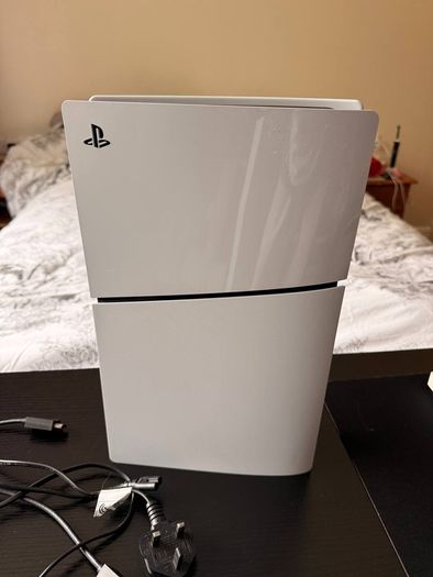 PlayStation 5 Slim (1TB)