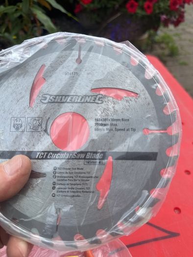 saw blade