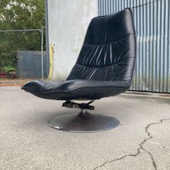 Mid Century Spaceage lounge chair - Warehouse and Showroom Open Saturday 31st October 12 til 4pm  Eircode R95T227