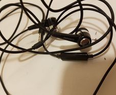 Samsung earphones