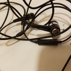 Samsung earphones