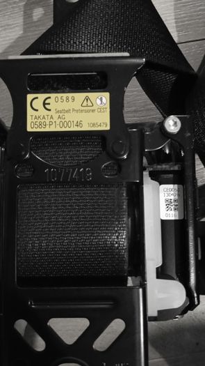 14 mazda 6 skyactive front seat belts