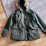 Medium-sized winter jacket Image 4