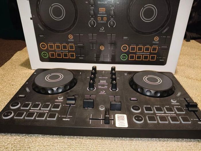 Dj