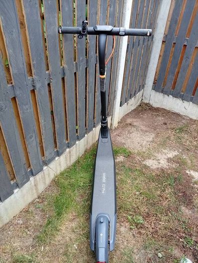 Ninebot E2 Pro Scooter