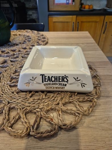 Ashtray