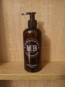 Molton Brown Mandarin & Clary Sage Hand & Body Wash (300ml)