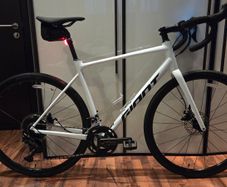 Giant Contend AR road bike NEW 2026