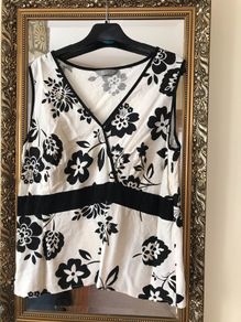 Mia Moda Linen Top