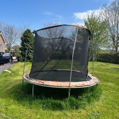 Trampoline
